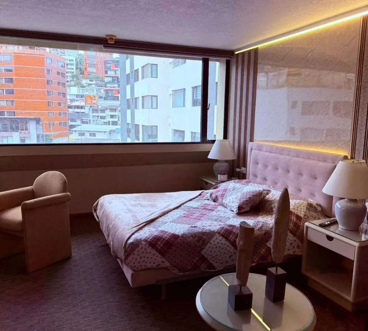 Akros Suite Quito Apartmanhotel